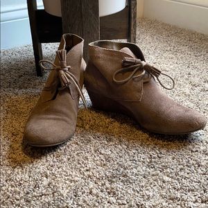 Crown Vintage booties